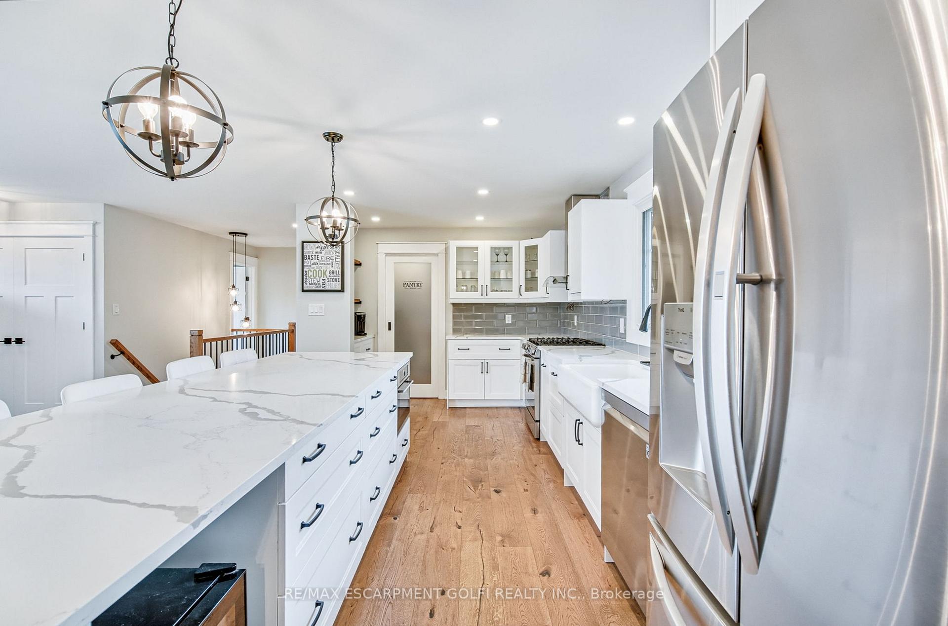 Photo 7 of 2440 Port Robinson Road, Thorold, Hurricane/Merrittville — HOMEH