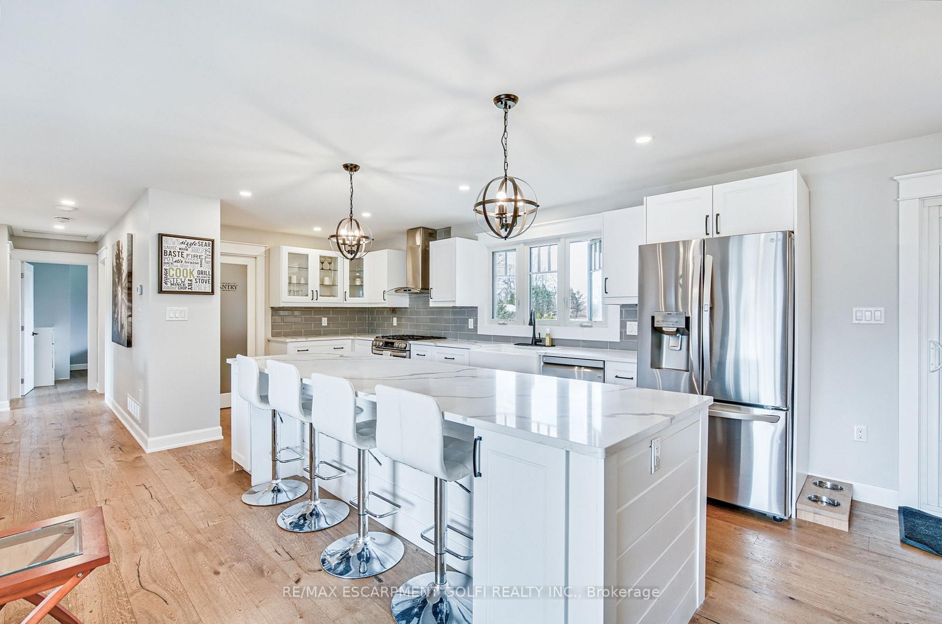 Photo 12 of 2440 Port Robinson Road, Thorold, Hurricane/Merrittville — HOMEH
