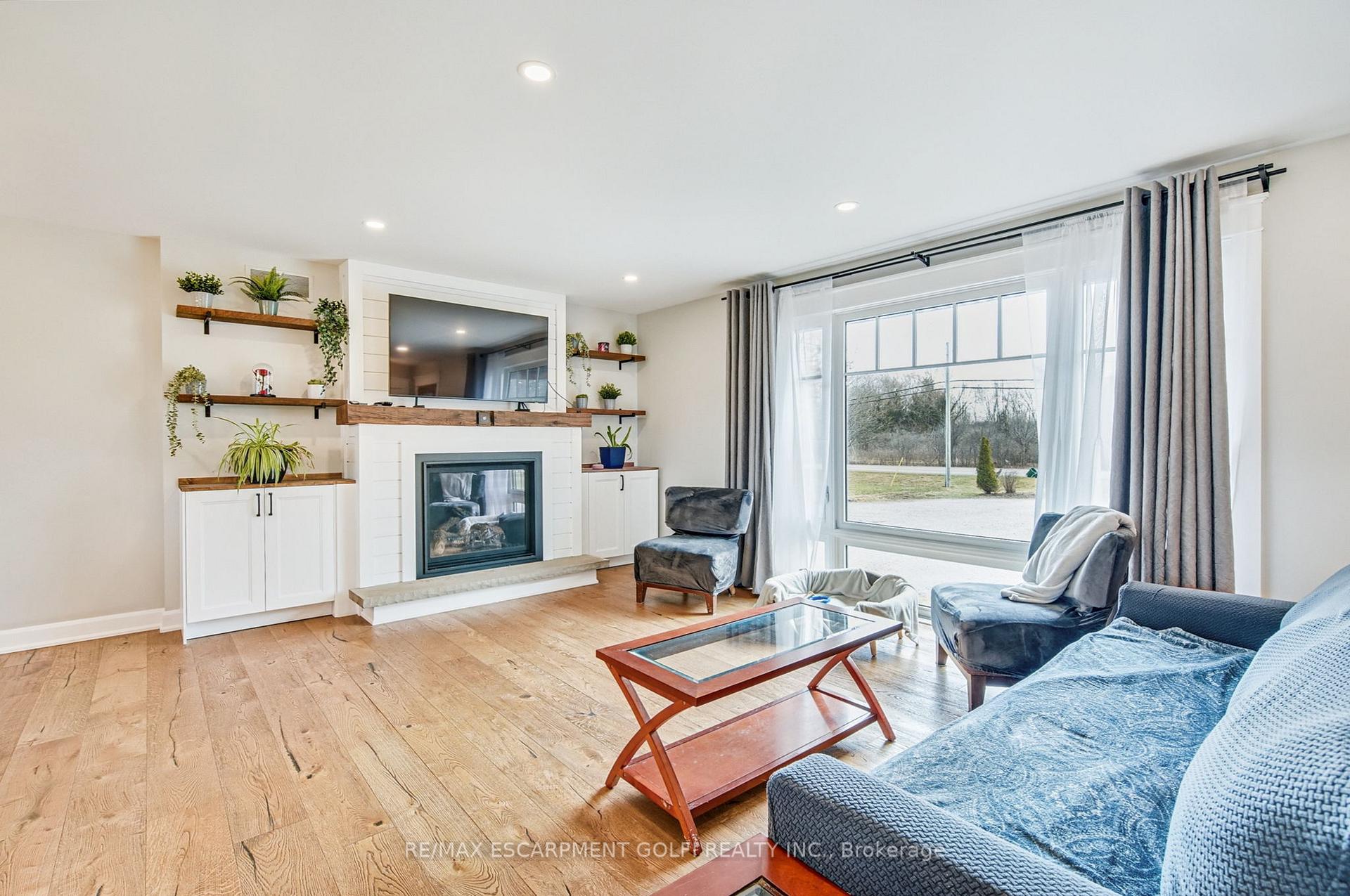 Photo 13 of 2440 Port Robinson Road, Thorold, Hurricane/Merrittville — HOMEH