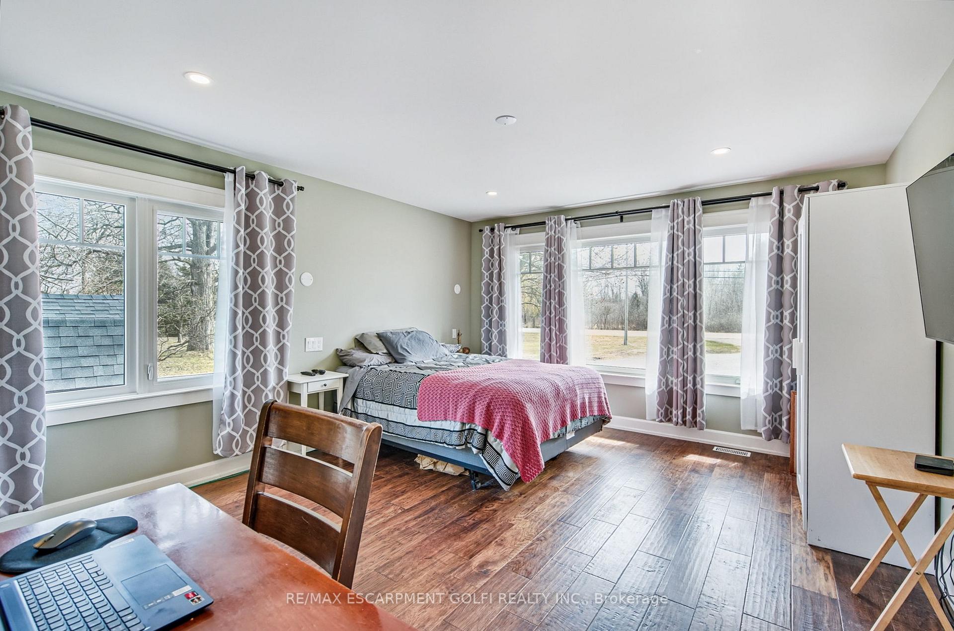 Photo 16 of 2440 Port Robinson Road, Thorold, Hurricane/Merrittville — HOMEH