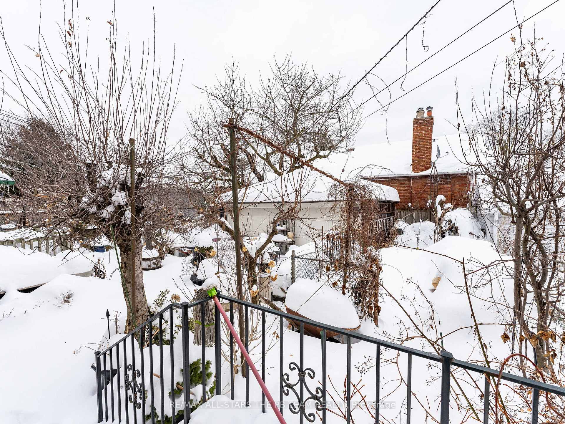 Photo 27 of 225 Dewhurst Boulevard N, Toronto, Danforth Village-East York — HOMEH