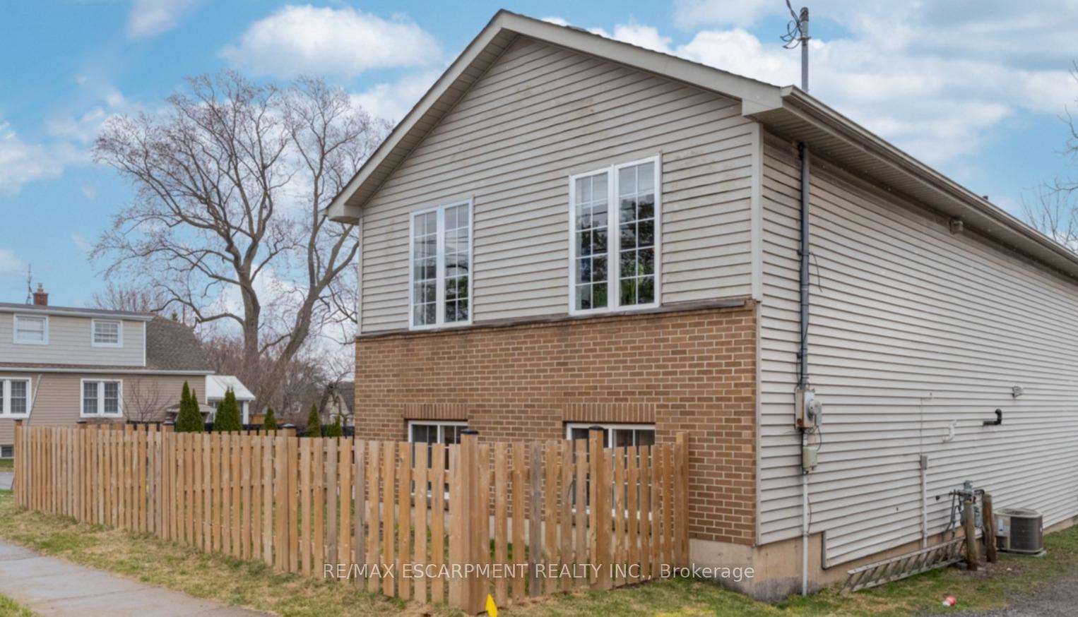 Photo 1 of 103 Morton Street, Thorold, Allanburg/Thorold South — HOMEH