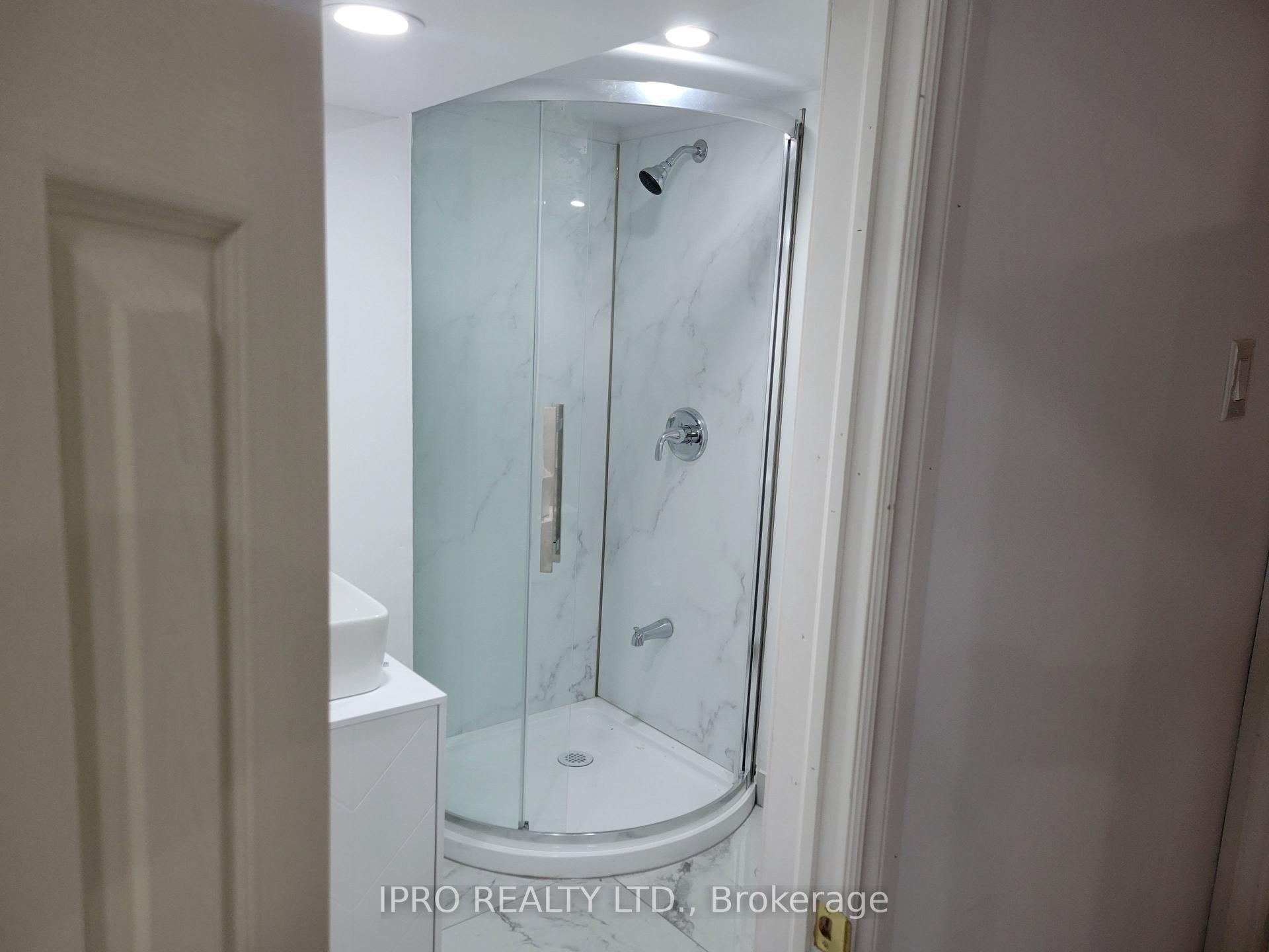 Photo 5 of Unit #5, 719 Coxwell Avenue, Toronto, Danforth — HOMEH