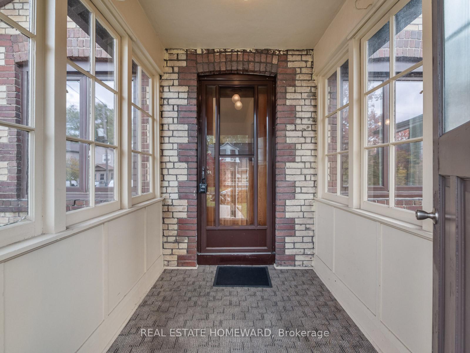 Photo 2 of 5 Northview Avenue, Scarborough, Birchcliffe-Cliffside — HOMEH
