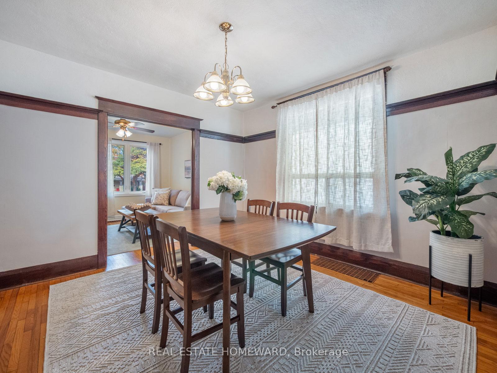 Photo 8 of 5 Northview Avenue, Scarborough, Birchcliffe-Cliffside — HOMEH