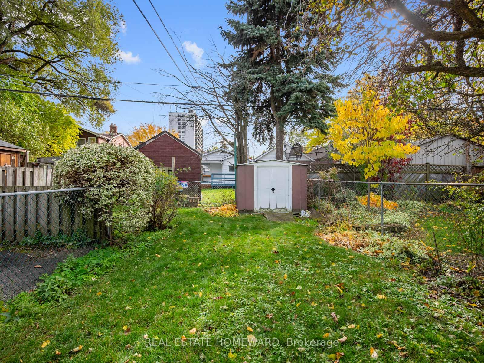 Photo 15 of 5 Northview Avenue, Scarborough, Birchcliffe-Cliffside — HOMEH