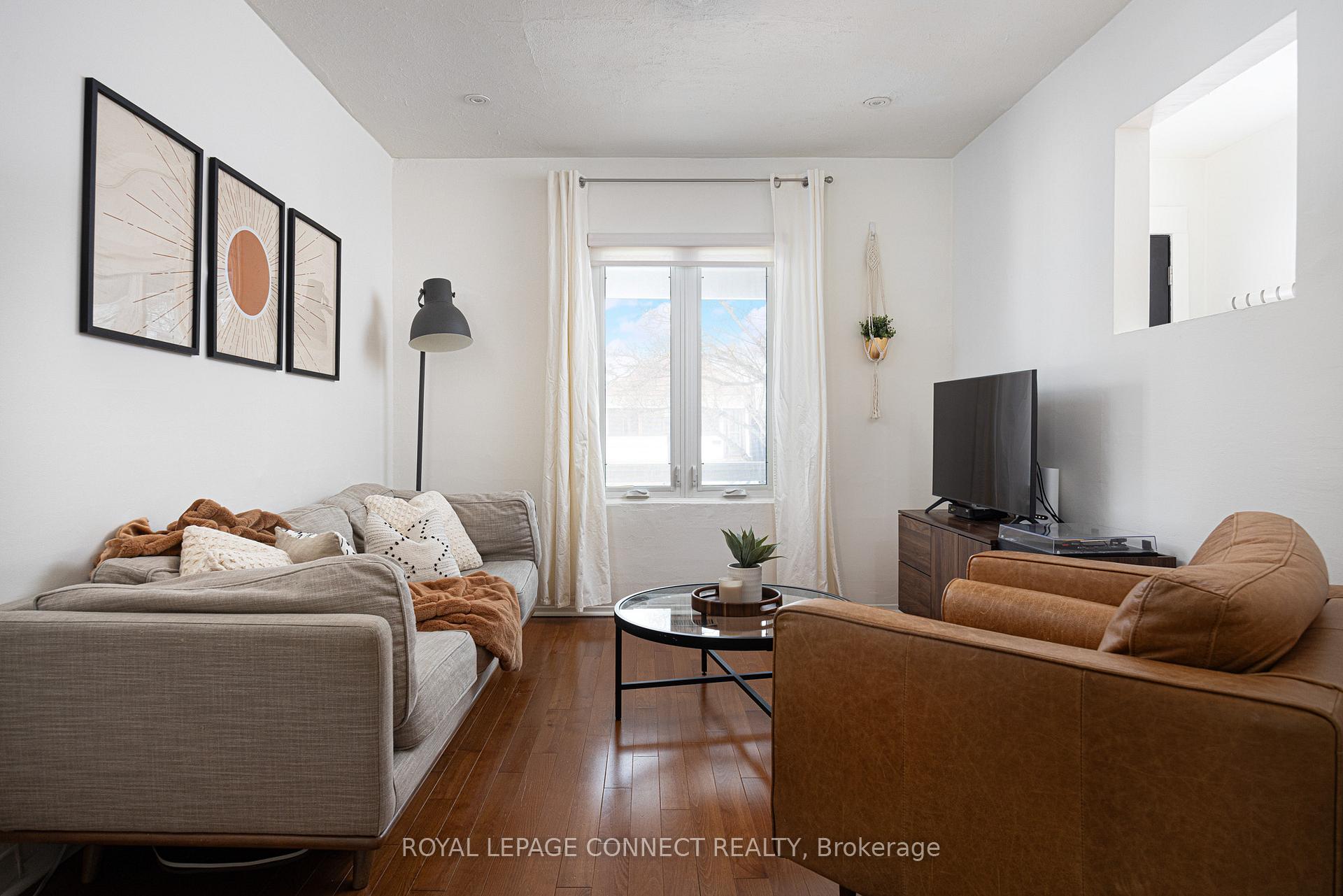 Photo 10 of 3 Orley Avenue, Toronto, Woodbine-Lumsden — HOMEH