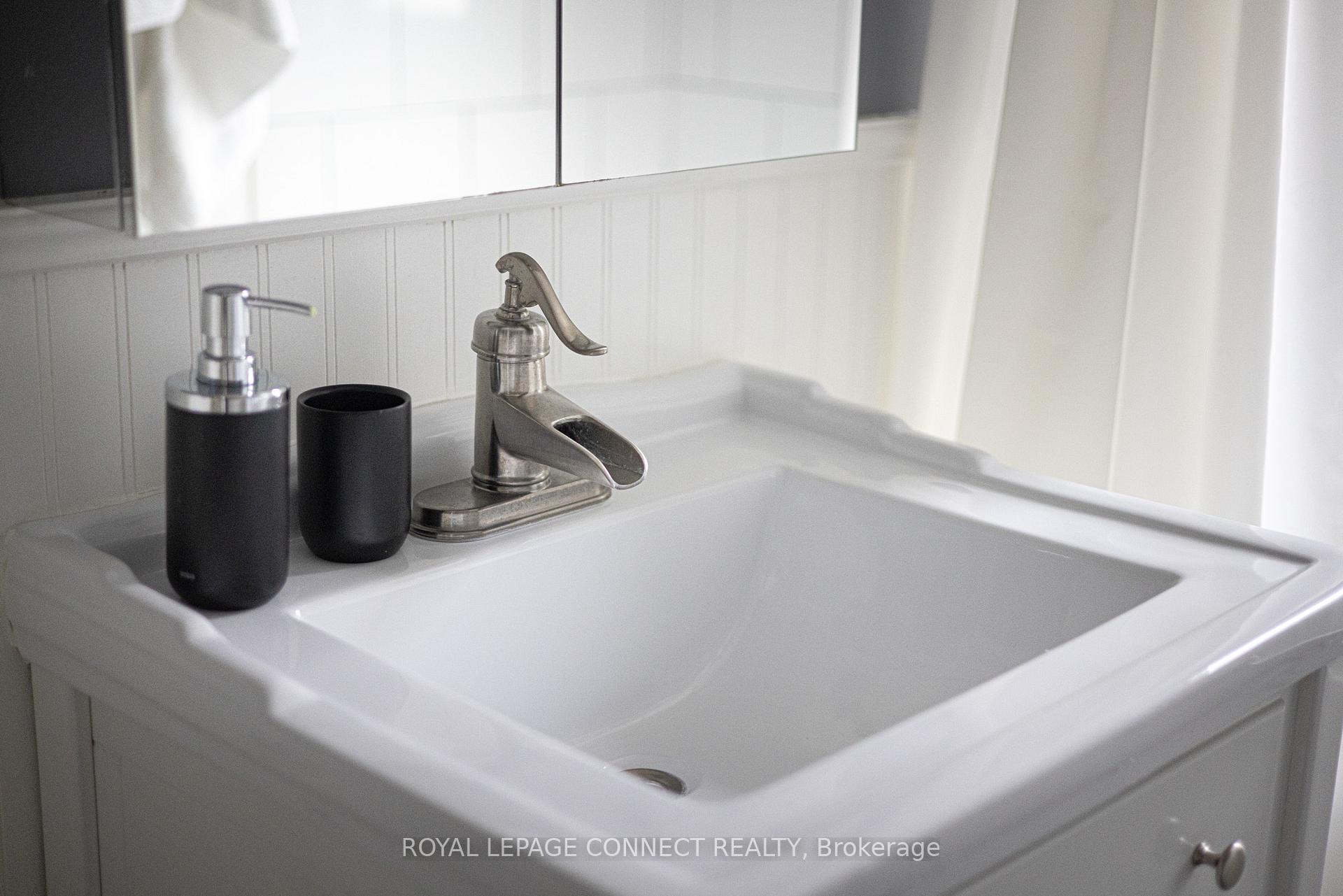 Photo 24 of 3 Orley Avenue, Toronto, Woodbine-Lumsden — HOMEH