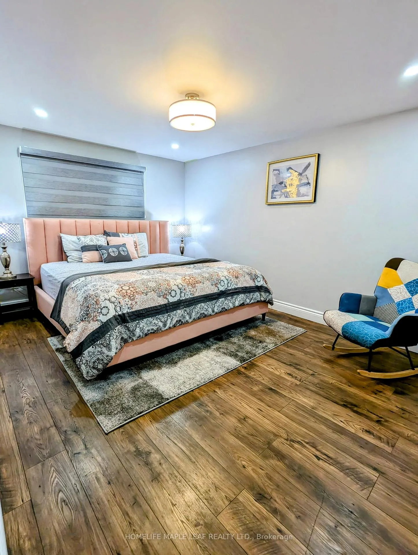 Photo 12 of 261 Overlea Drive, Kitchener, Victoria Hills — HOMEH