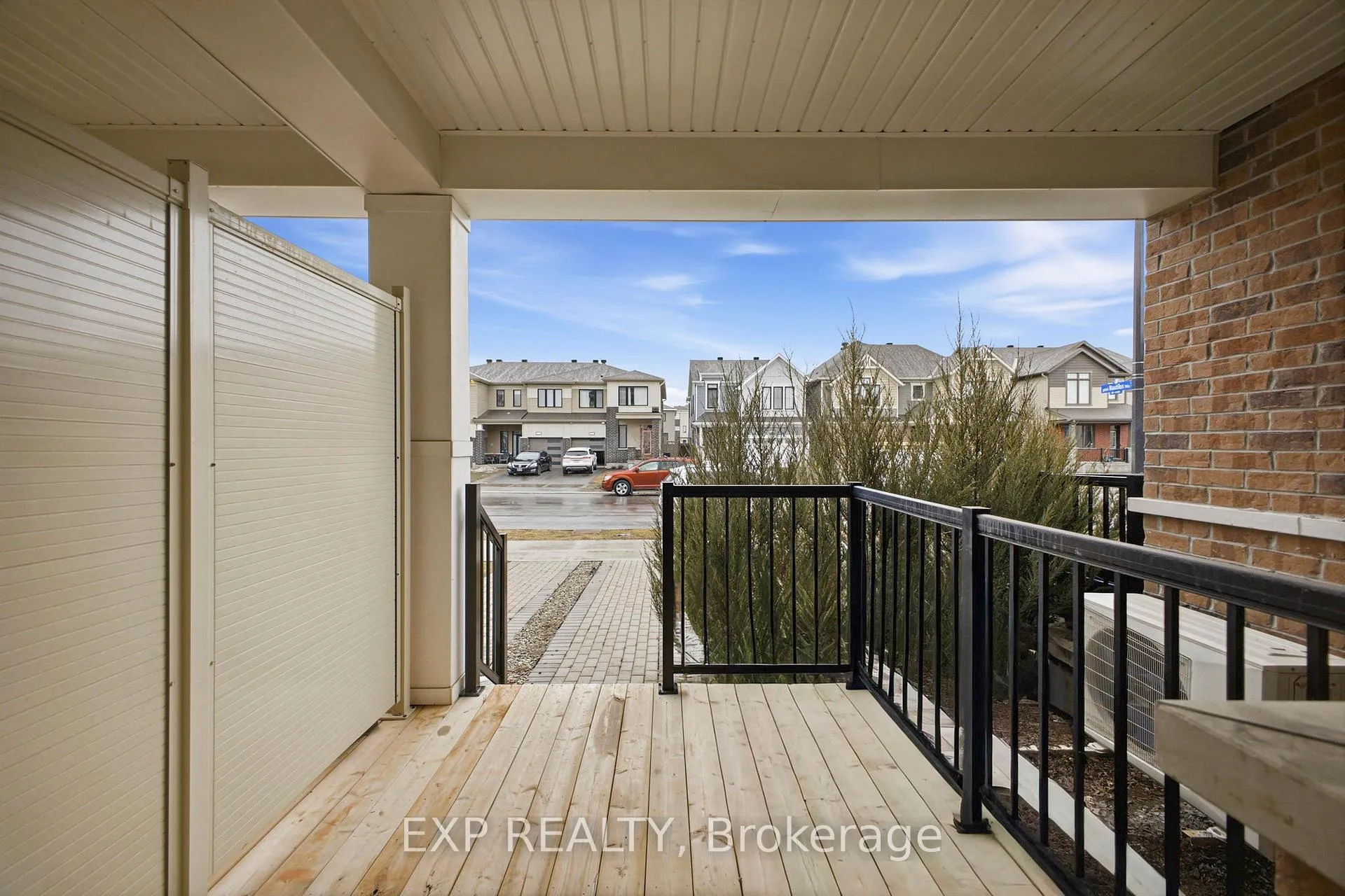 Photo 37 of 106 Lapland Private, Ottawa, Kanata - Emerald Meadows/Trailwest — HOMEH