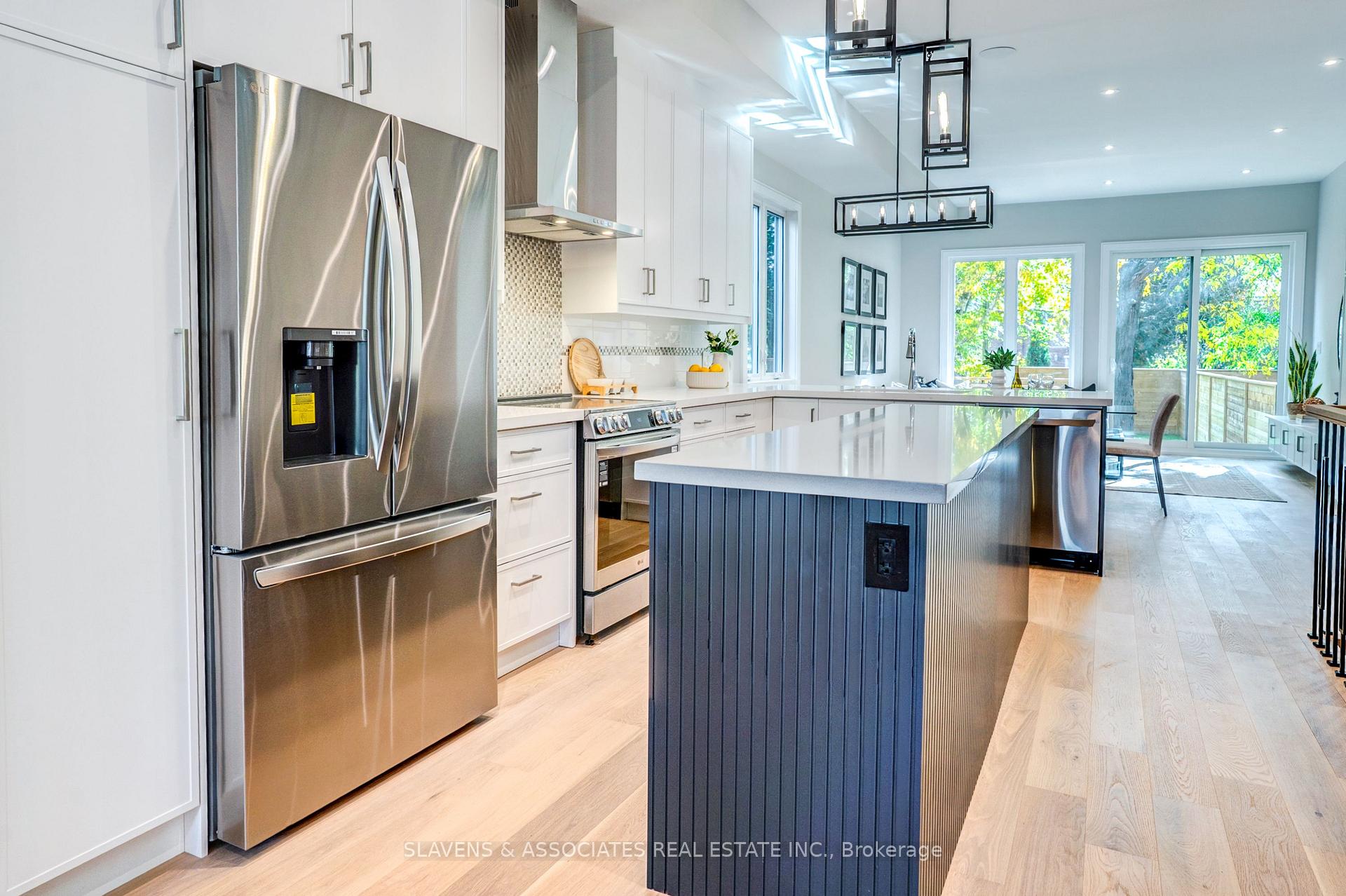 Photo 10 of 3D Linton Avenue, Scarborough, Birchcliffe-Cliffside — HOMEH