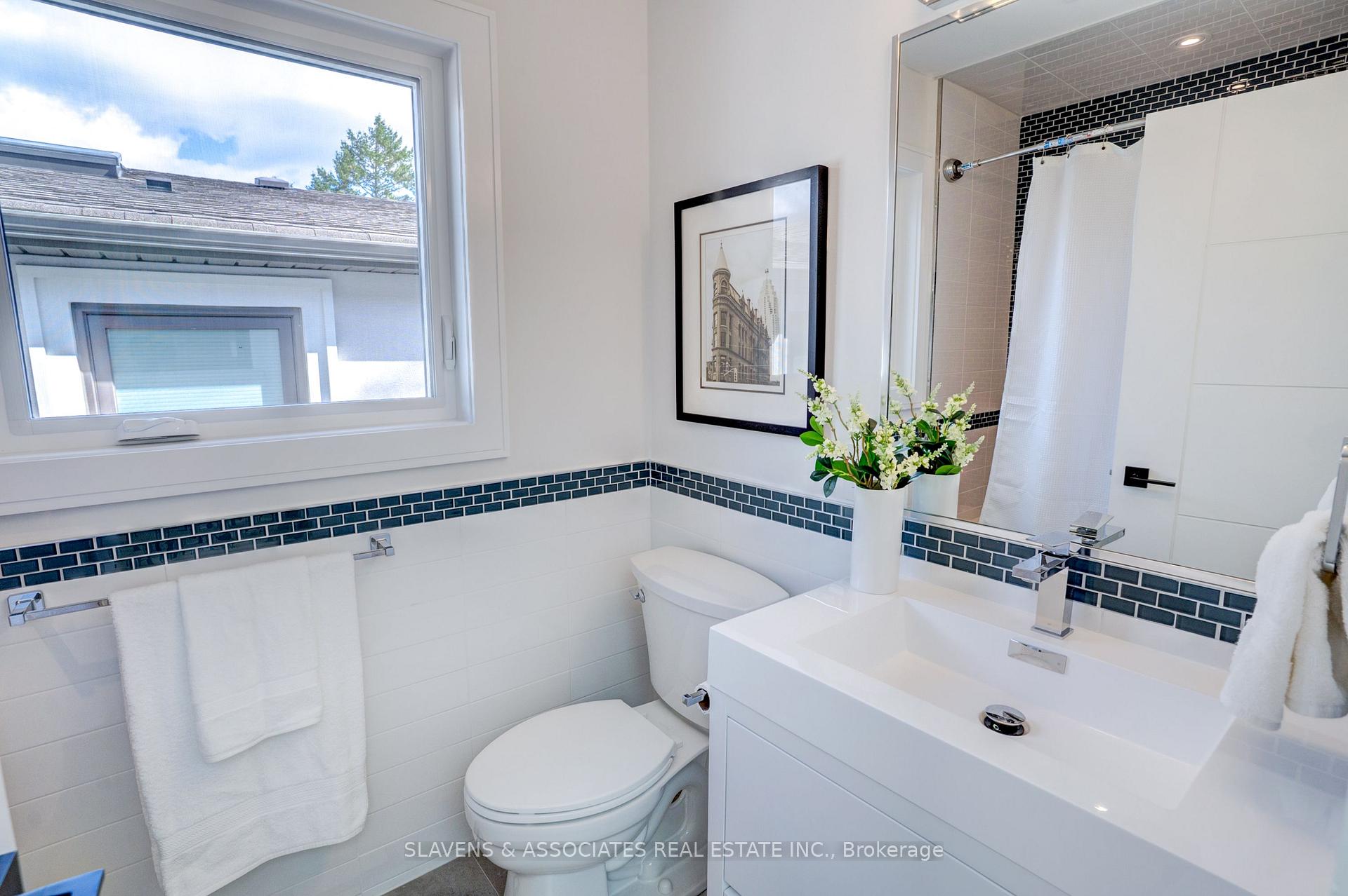 Photo 37 of 3D Linton Avenue, Scarborough, Birchcliffe-Cliffside — HOMEH