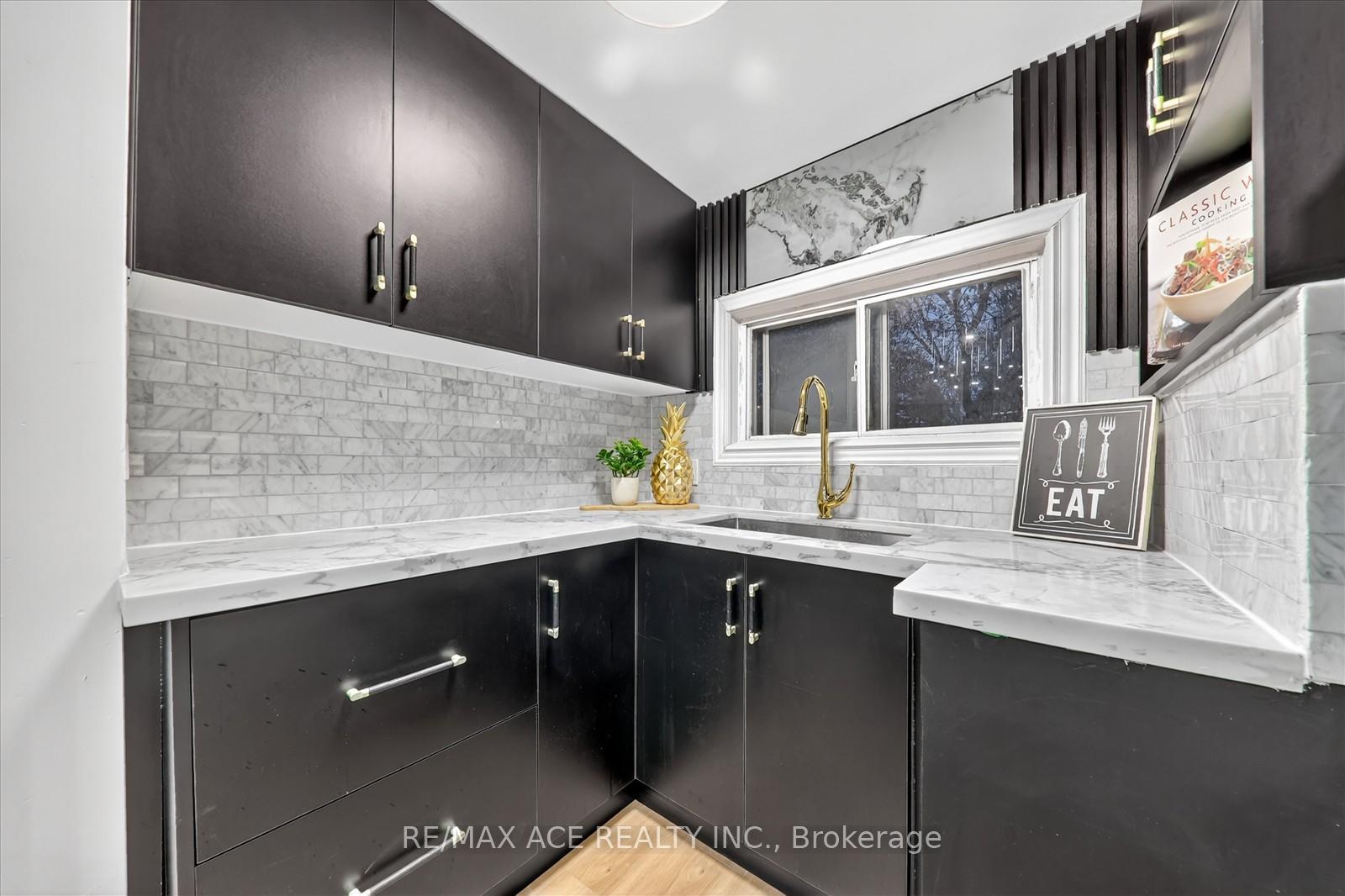 Photo 20 of 3 Macey Avenue, Scarborough, Oakridge — HOMEH