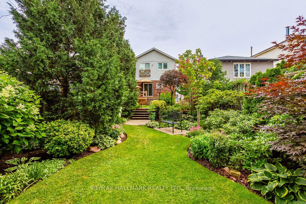 Photo 22 of 220 Linsmore Crescent, Toronto, Danforth Village-East York — HOMEH