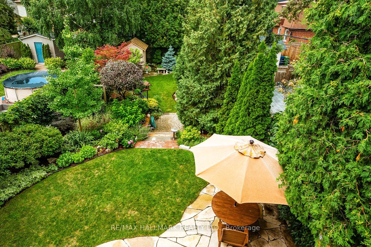 Photo 25 of 220 Linsmore Crescent, Toronto, Danforth Village-East York — HOMEH