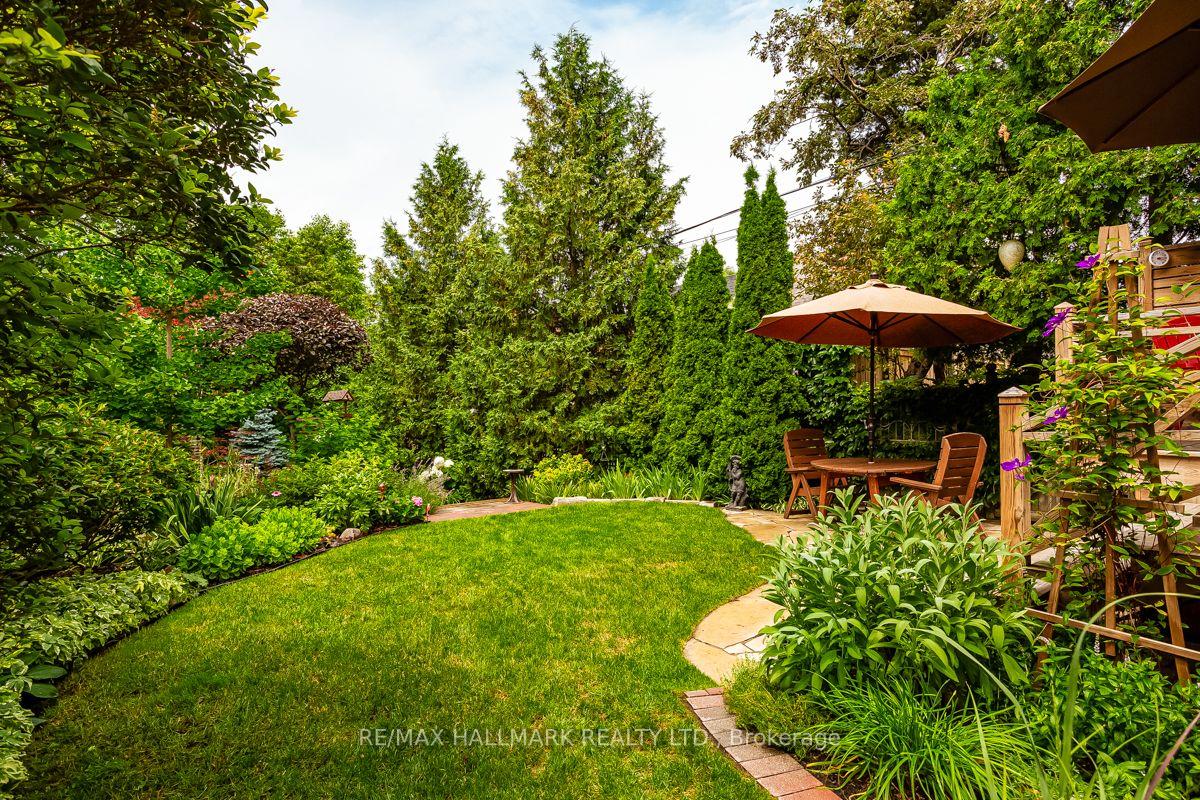 Photo 26 of 220 Linsmore Crescent, Toronto, Danforth Village-East York — HOMEH