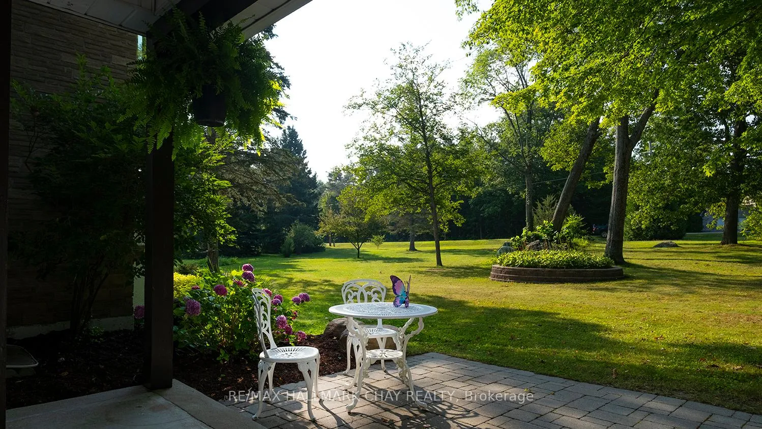 Photo 2 of 4088 Nielsen Road, Tay, Rural Tay — HOMEH