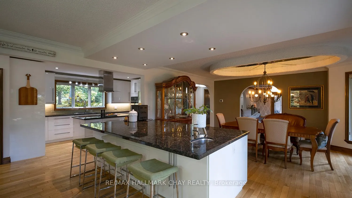 Photo 16 of 4088 Nielsen Road, Tay, Rural Tay — HOMEH