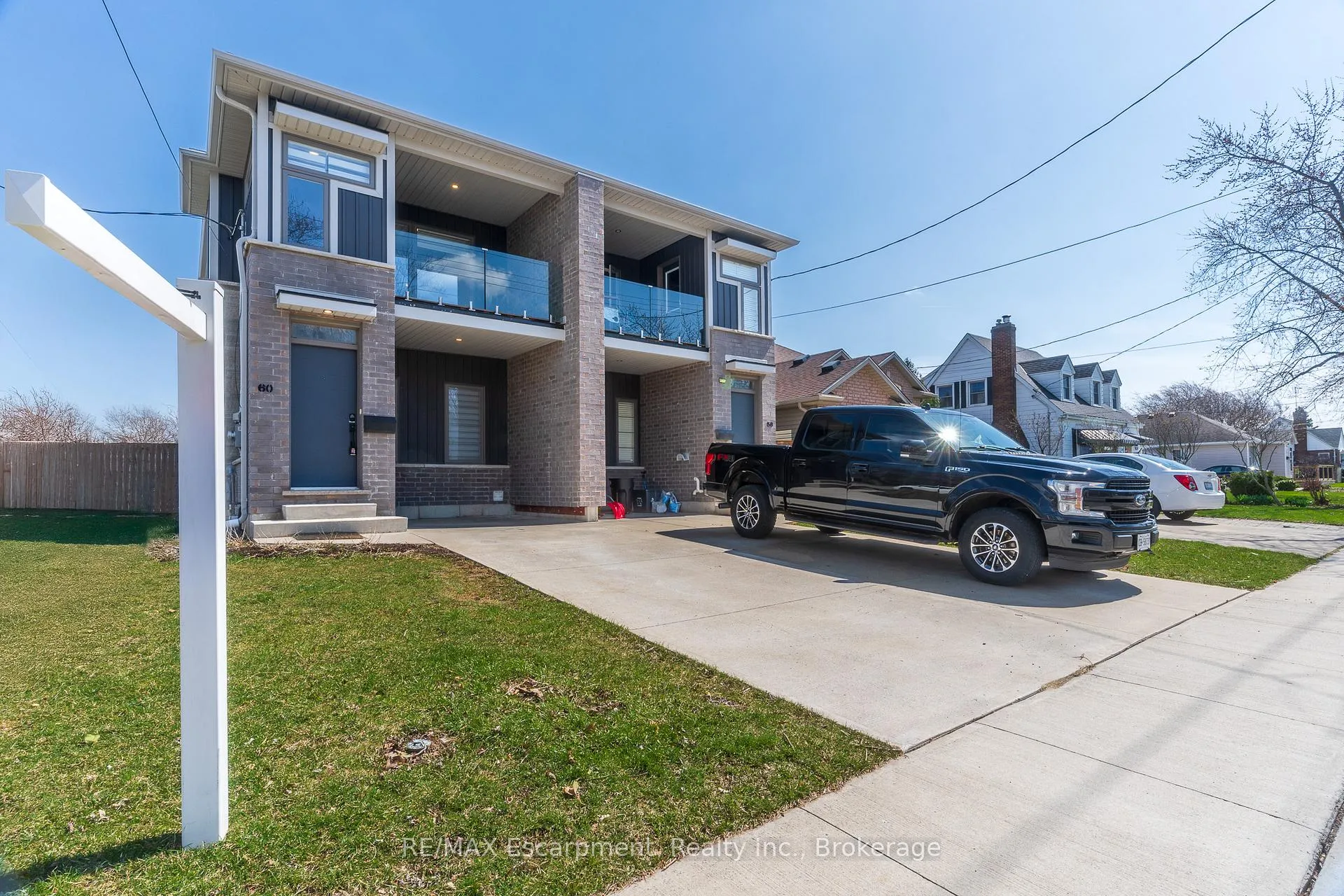 Photo 2 of 60 Park Avenue, St. Catharines, Secord Woods — HOMEH