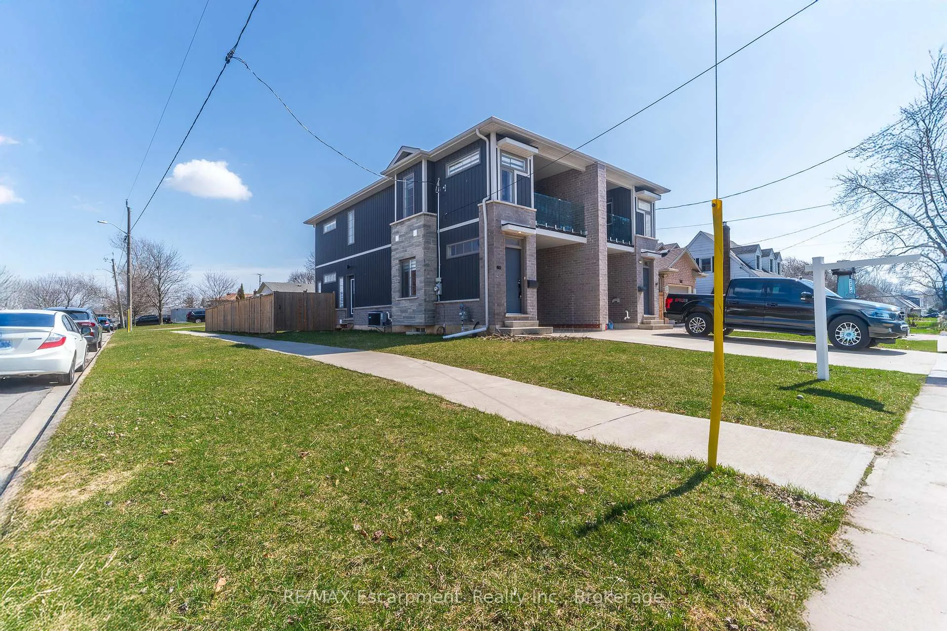 Photo 3 of 60 Park Avenue, St. Catharines, Secord Woods — HOMEH