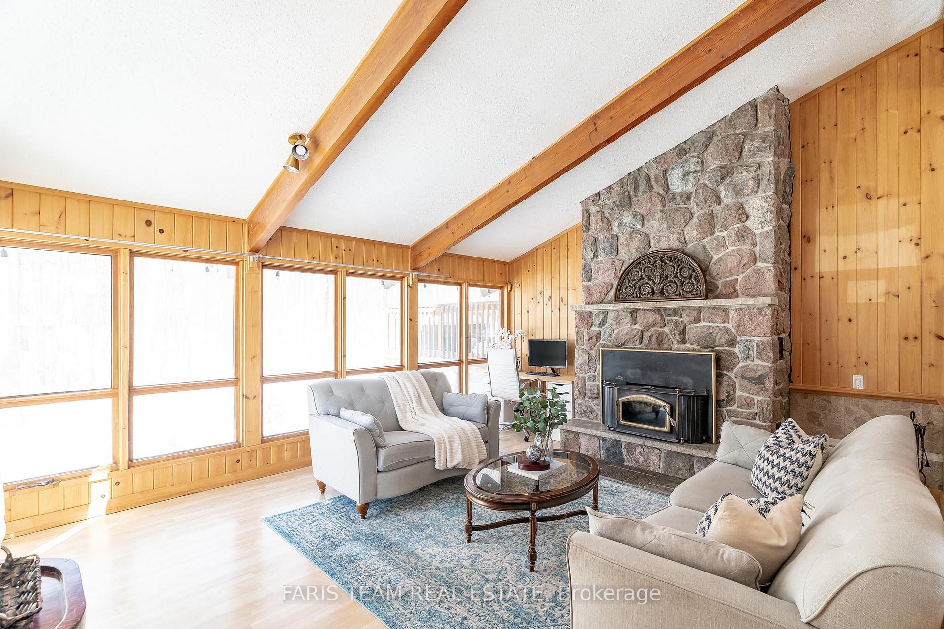 Photo 5 of 20 Glen Cedar Drive, Tiny, Rural Tiny — HOMEH