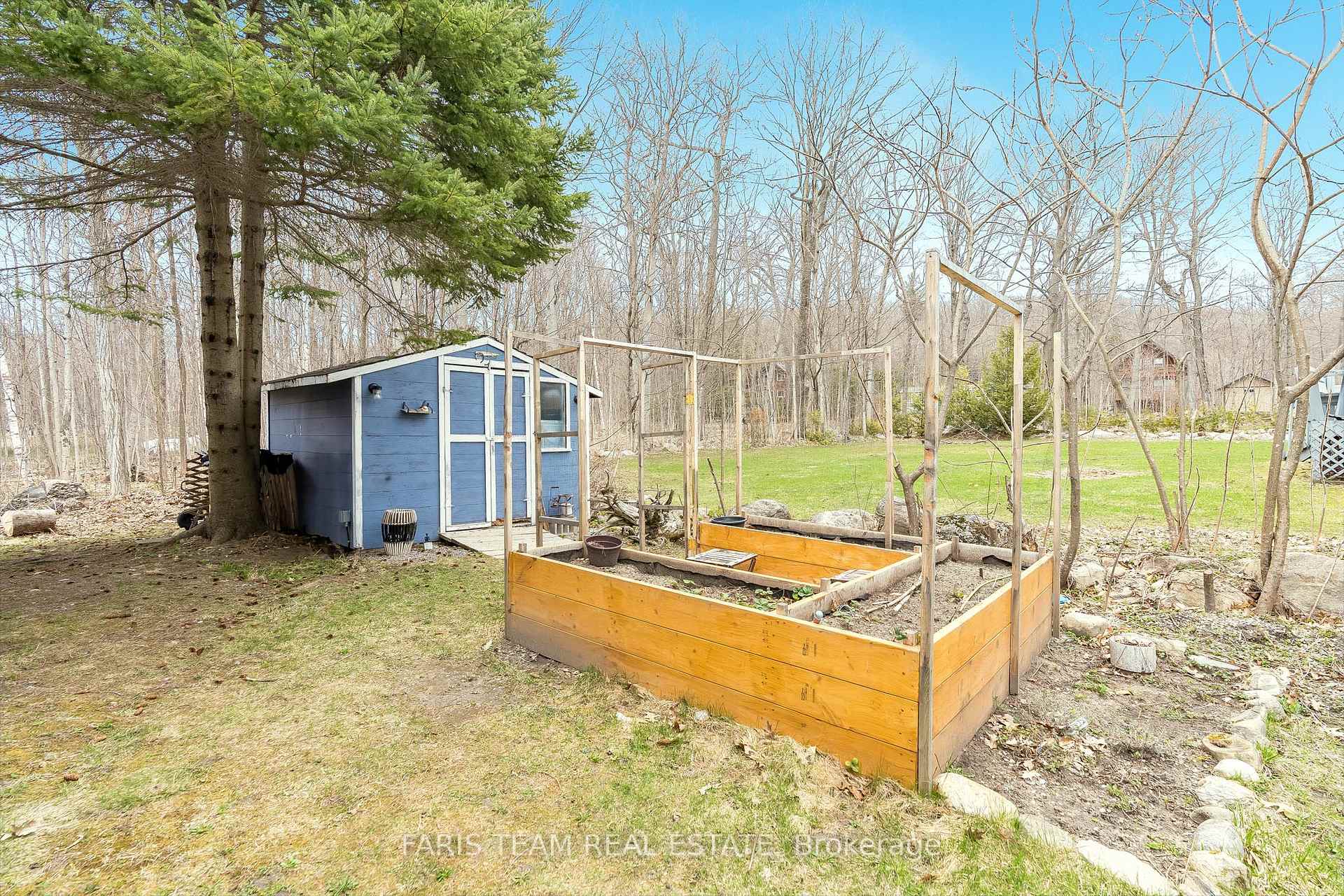 Photo 19 of 20 Glen Cedar Drive, Tiny, Rural Tiny — HOMEH