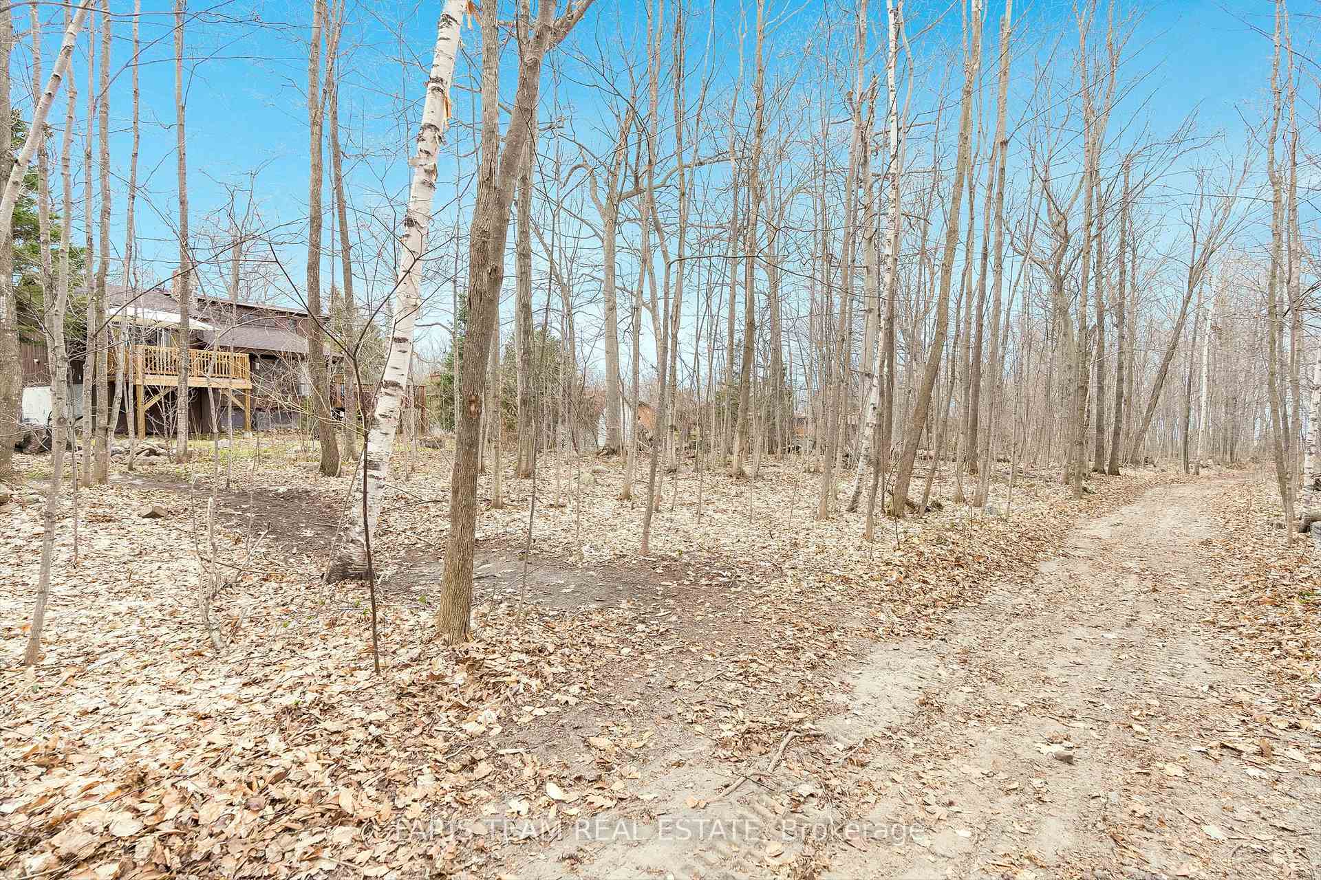 Photo 21 of 20 Glen Cedar Drive, Tiny, Rural Tiny — HOMEH
