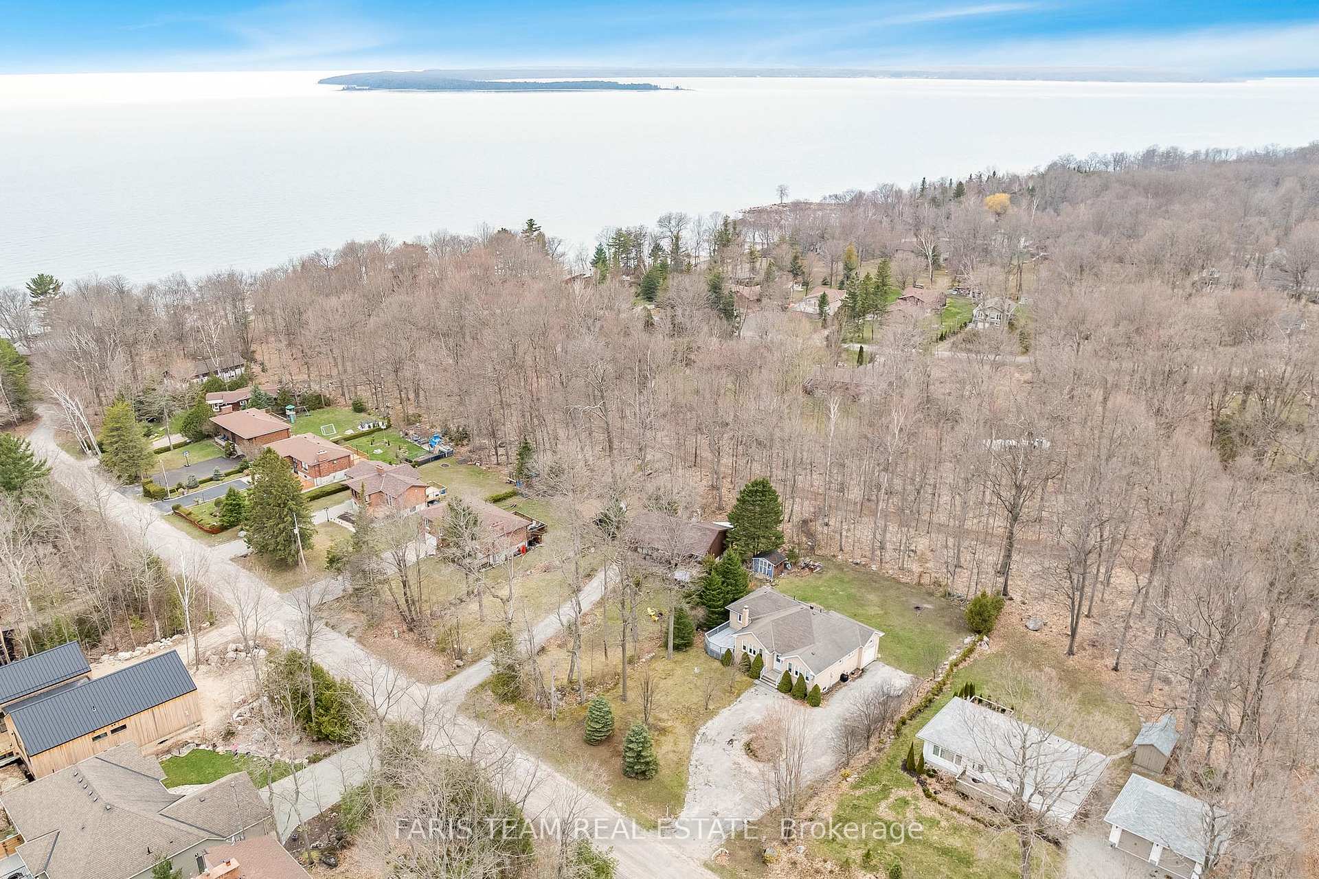 Photo 26 of 20 Glen Cedar Drive, Tiny, Rural Tiny — HOMEH