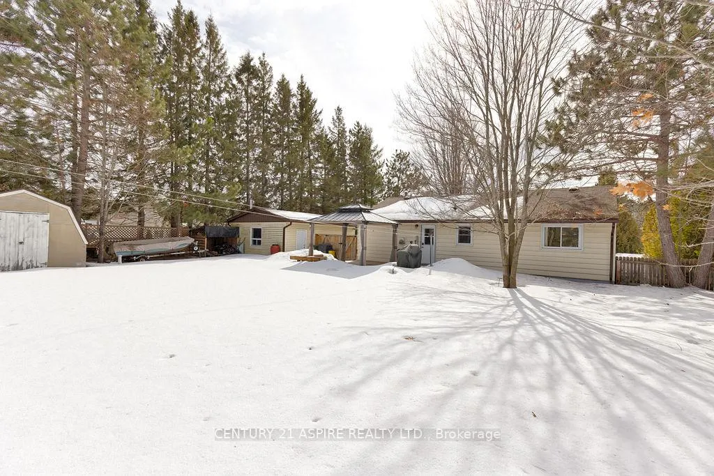 Photo 4 of 4 Charles Street, Petawawa — HOMEH