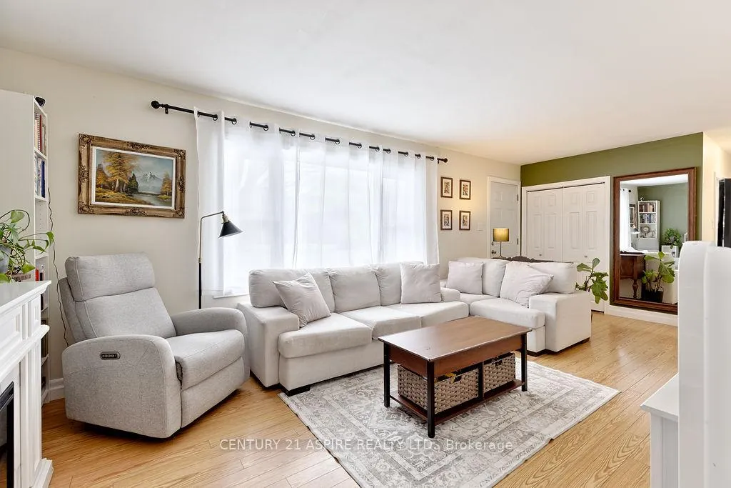 Photo 14 of 4 Charles Street, Petawawa — HOMEH