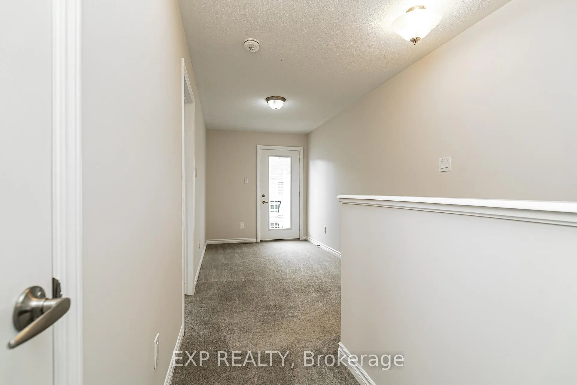 Photo 10 of 1168 Chapman Mills Drive, Ottawa, Barrhaven - Heritage Park — HOMEH