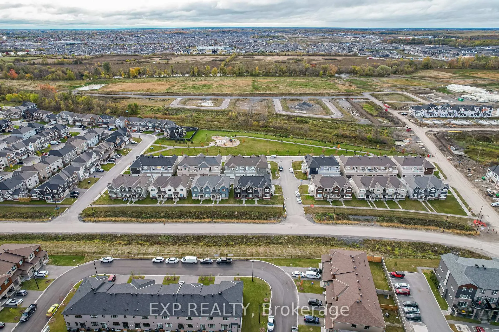 Photo 30 of 1168 Chapman Mills Drive, Ottawa, Barrhaven - Heritage Park — HOMEH