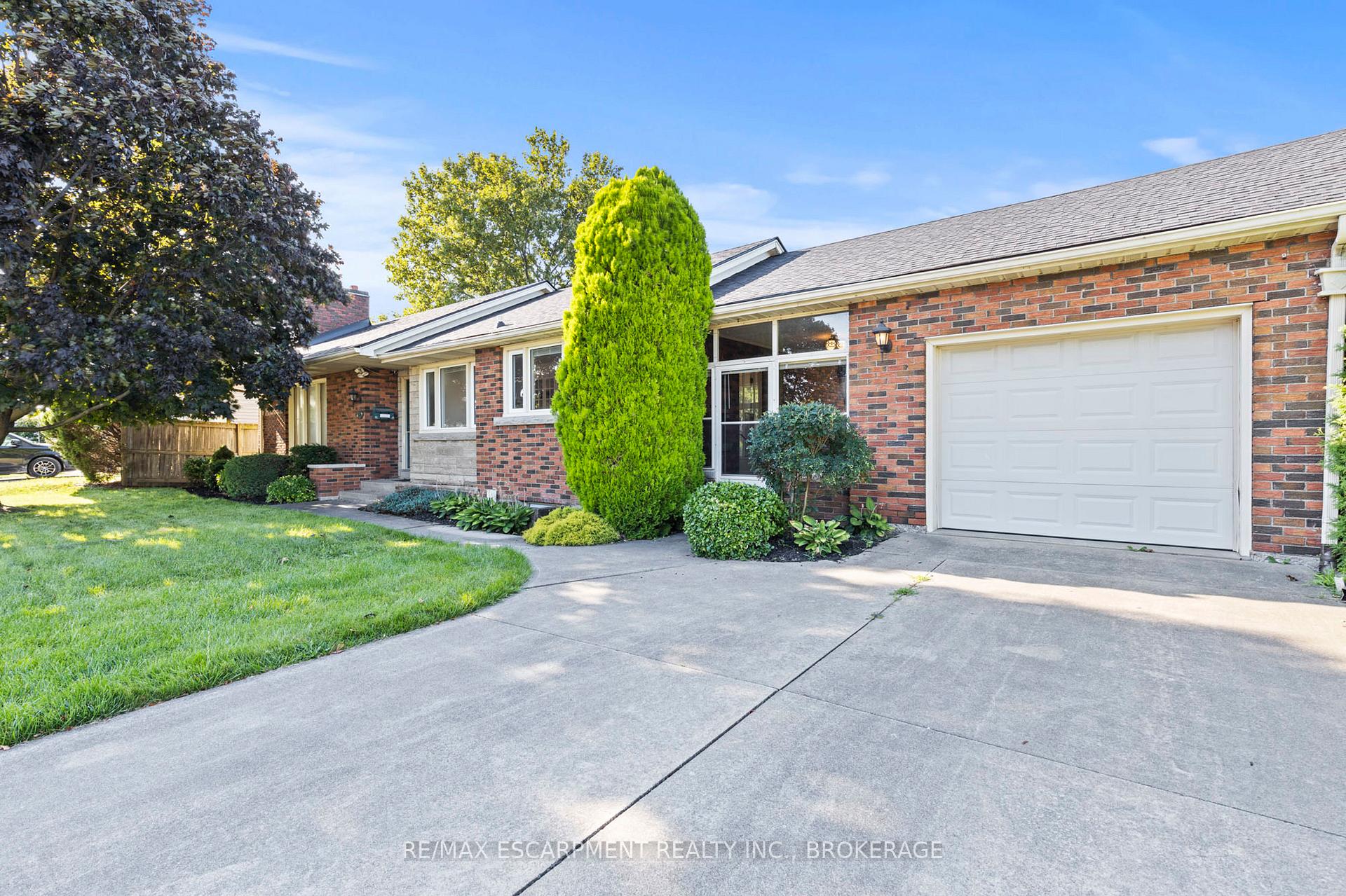Photo 4 of 12 Broderick Avenue, Thorold, Thorold Downtown — HOMEH