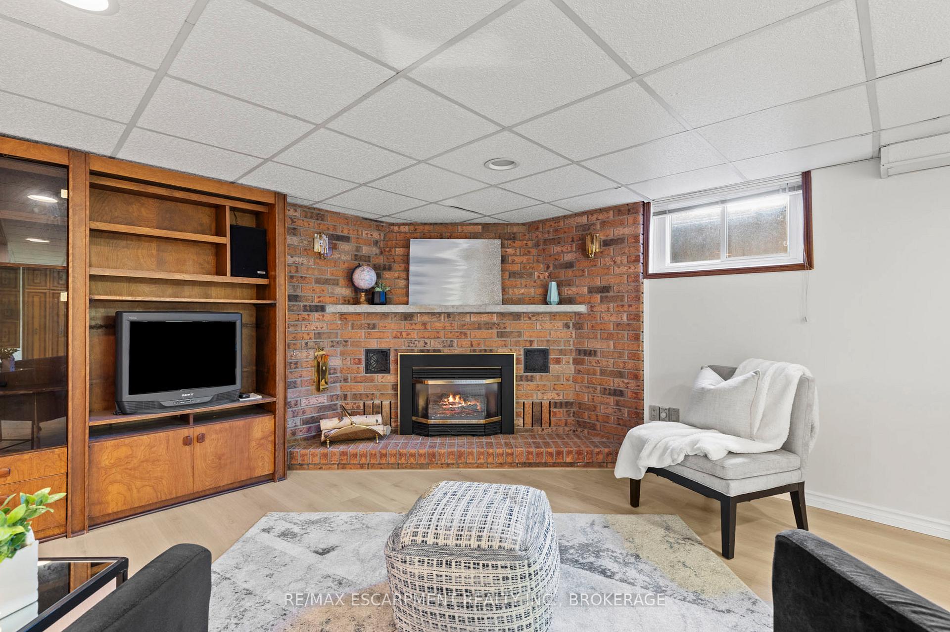 Photo 27 of 12 Broderick Avenue, Thorold, Thorold Downtown — HOMEH