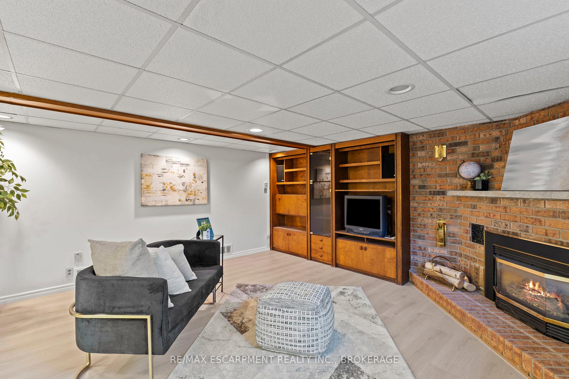 Photo 28 of 12 Broderick Avenue, Thorold, Thorold Downtown — HOMEH