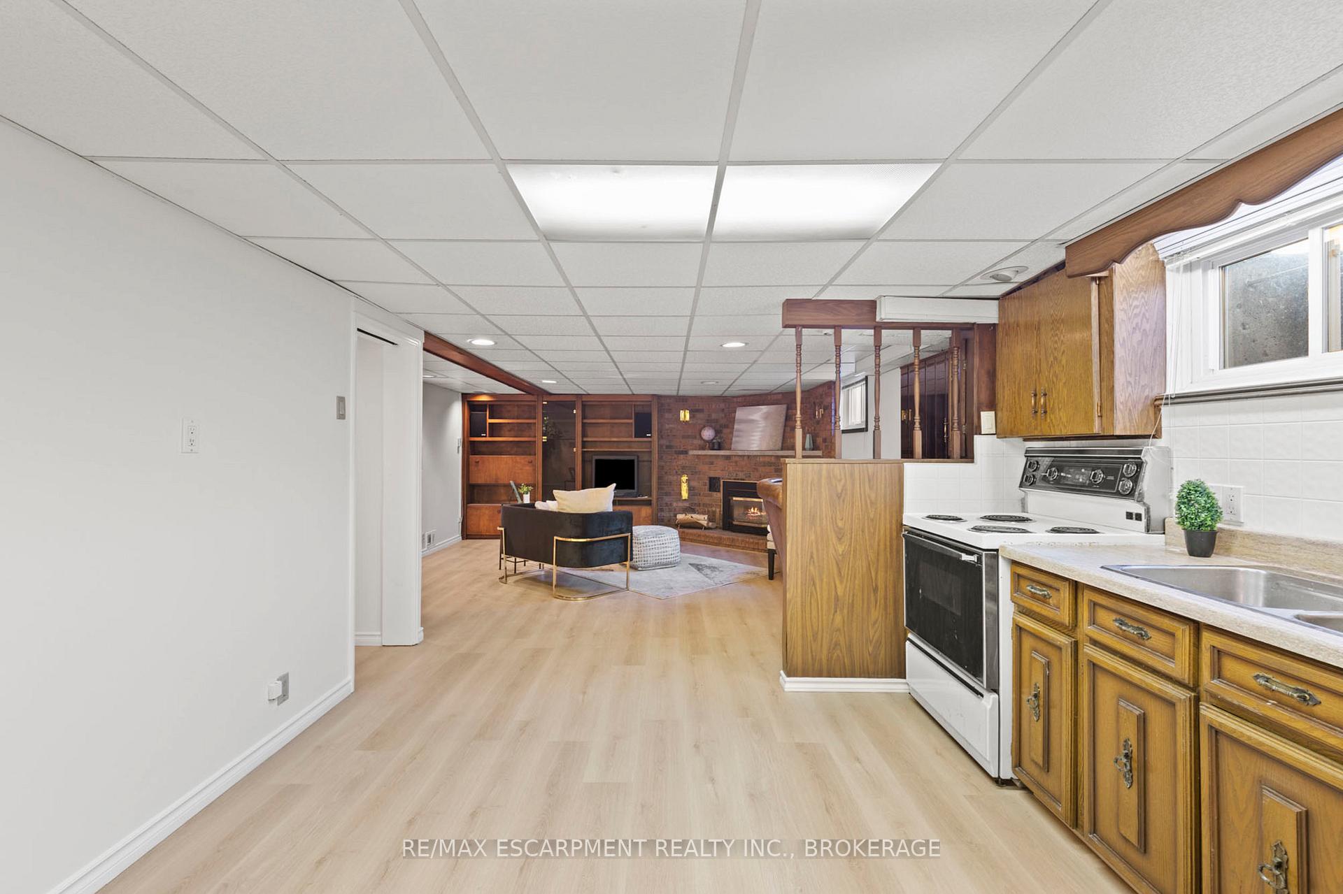 Photo 33 of 12 Broderick Avenue, Thorold, Thorold Downtown — HOMEH