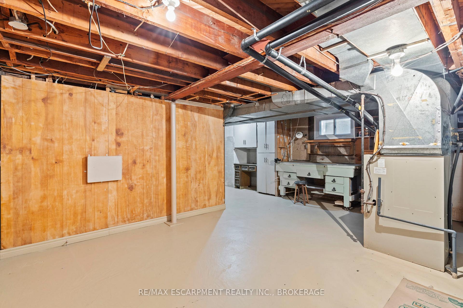 Photo 36 of 12 Broderick Avenue, Thorold, Thorold Downtown — HOMEH