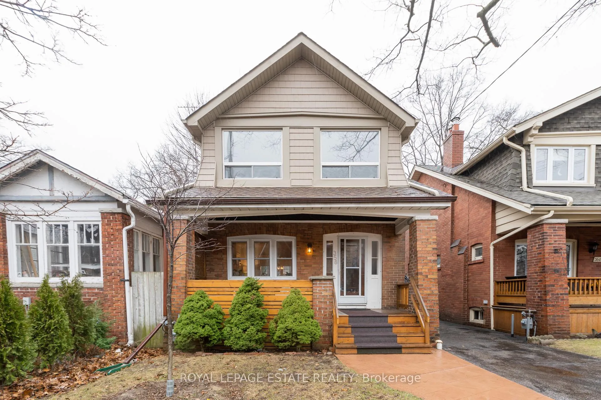 Front of 358 Victoria Park Avenue