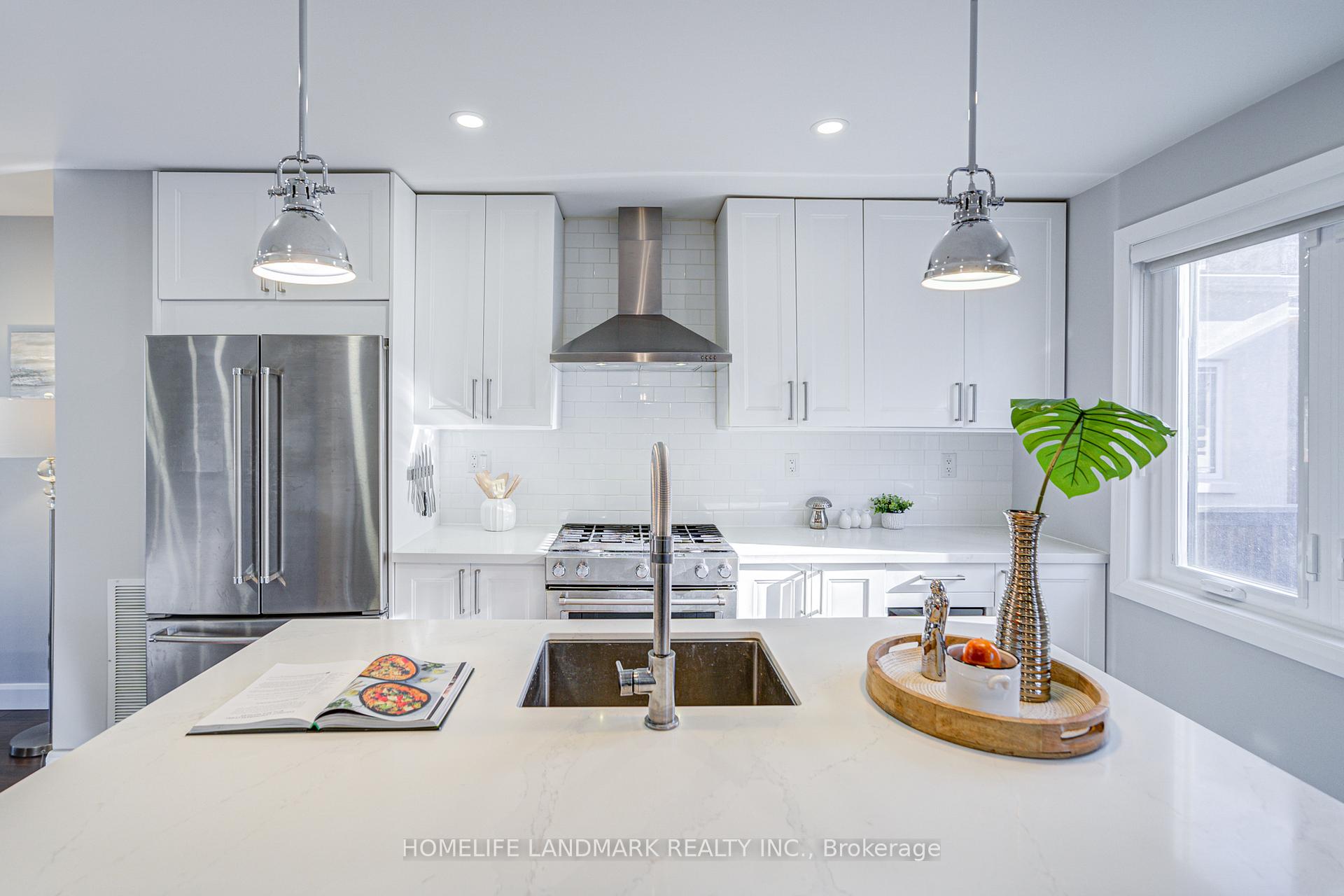 Photo 12 of 157 Gamble Avenue, Toronto, East York — HOMEH