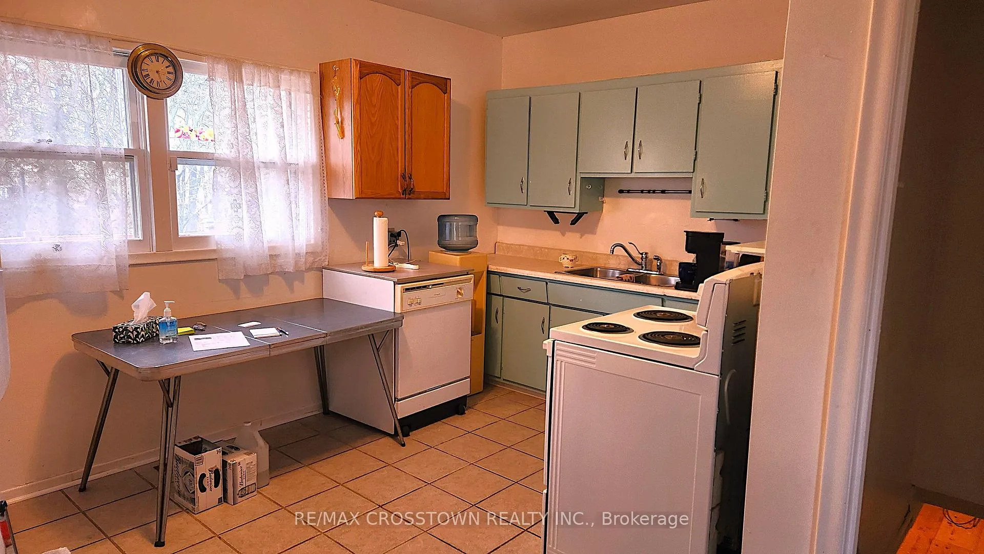 Photo 8 of 5274 10th Line, Essa, Rural Essa — HOMEH