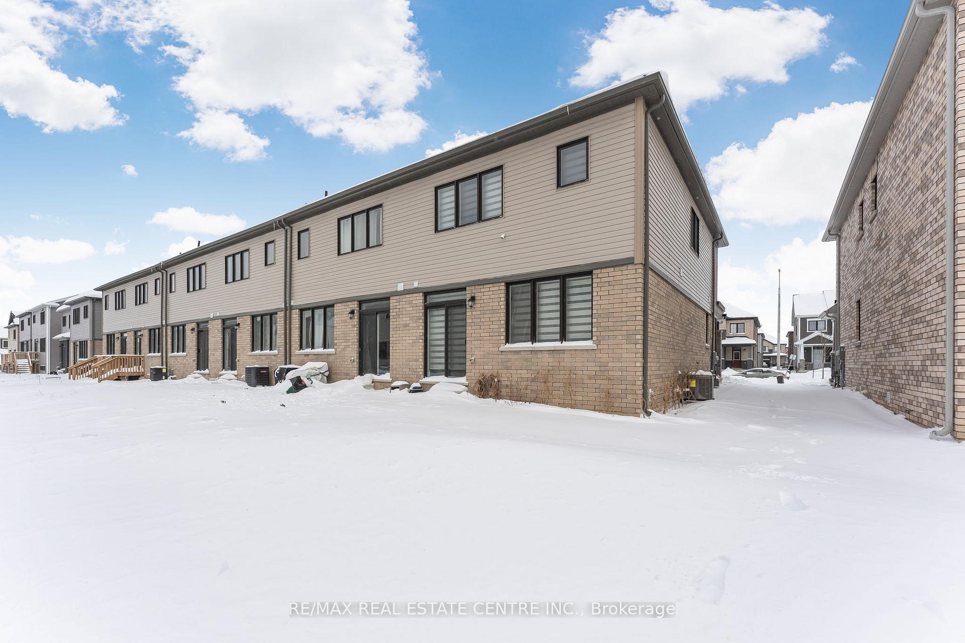 Photo 25 of 35 Ever Sweet Way, Thorold, Rolling Meadows — HOMEH