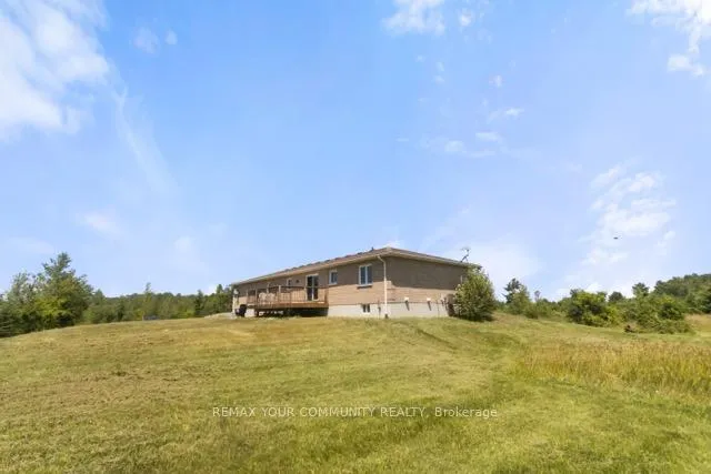 Photo 7 of 31750 Simcoe Street, Brock, Beaverton — HOMEH