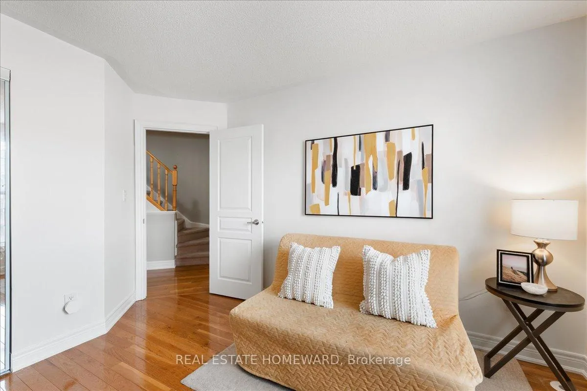 Photo 20 of 14 Fairhead Mews, Toronto, East End-Danforth — HOMEH