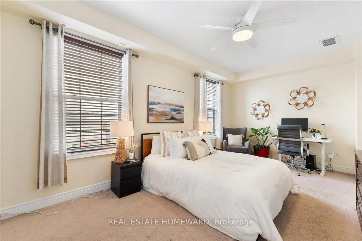 Photo 23 of 14 Fairhead Mews, Toronto, East End-Danforth — HOMEH