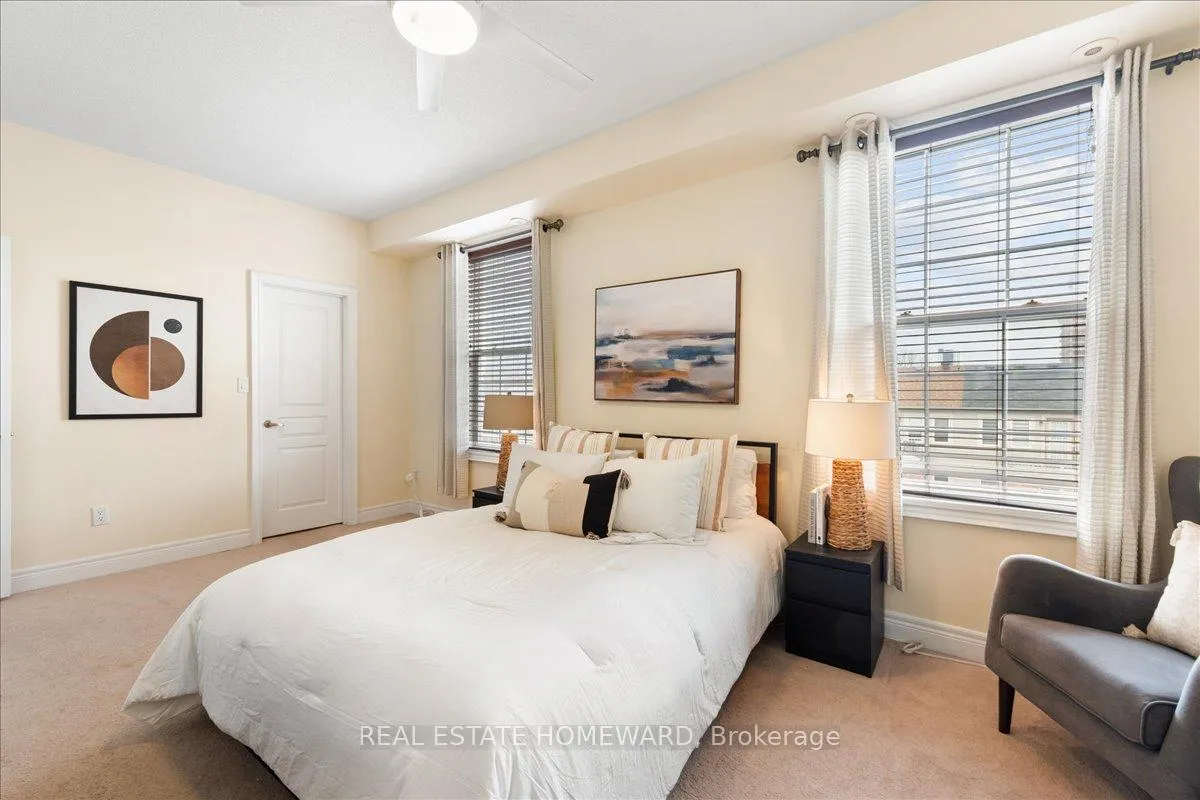 Photo 24 of 14 Fairhead Mews, Toronto, East End-Danforth — HOMEH