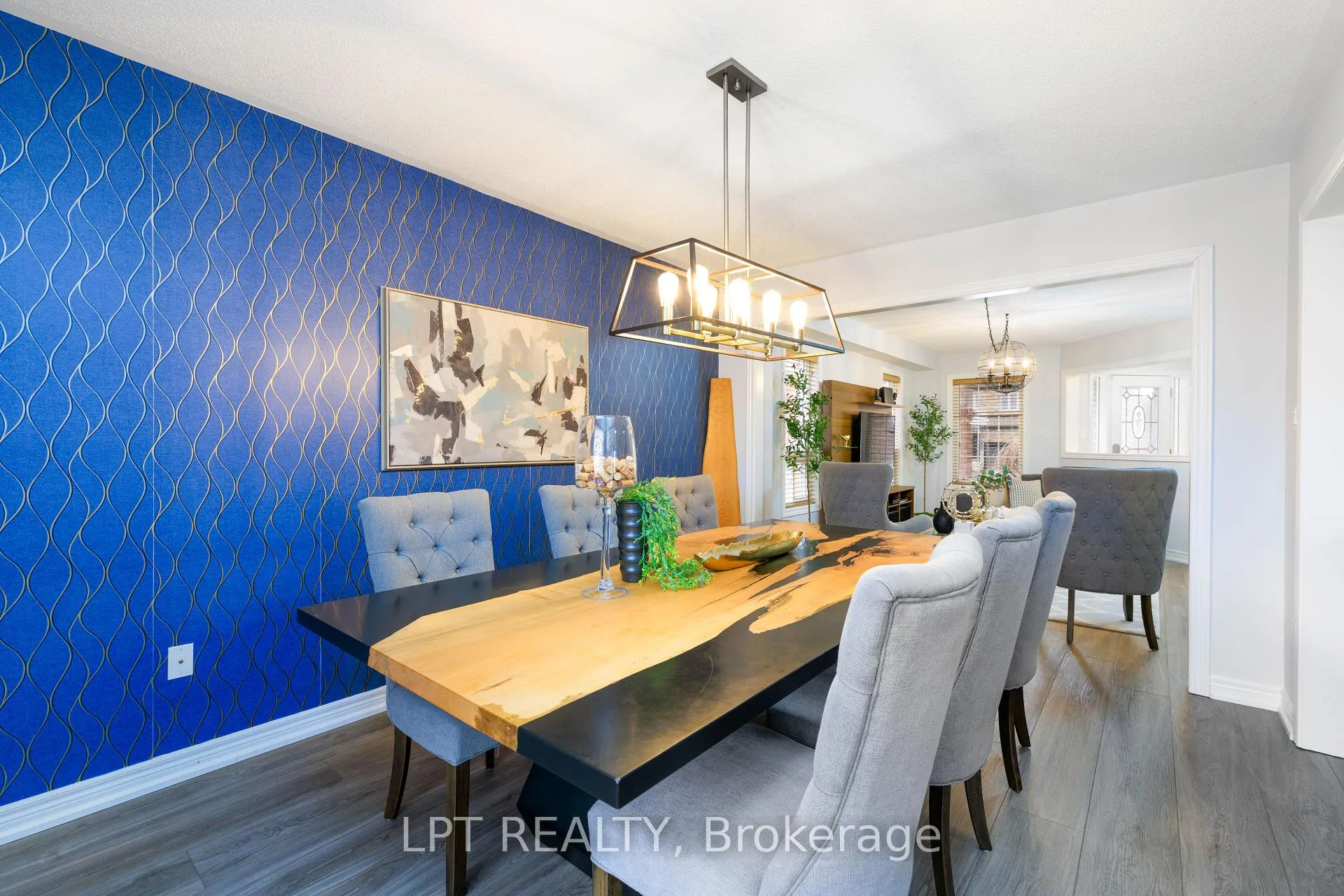Photo 9 of 51 Catherine Drive, Barrie, Painswick South — HOMEH