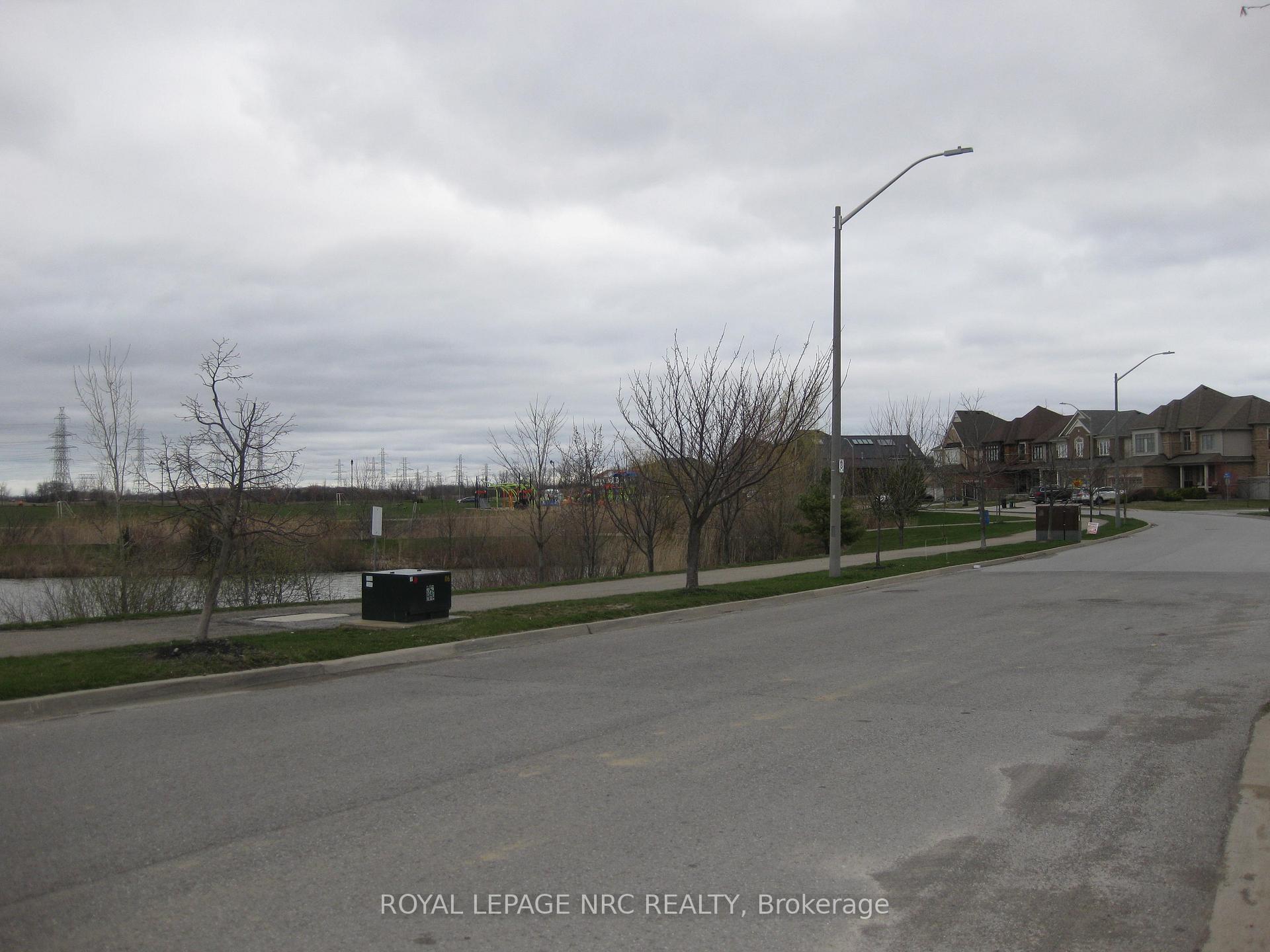 Photo 44 of 29 Sunset Way, Thorold, Rolling Meadows — HOMEH