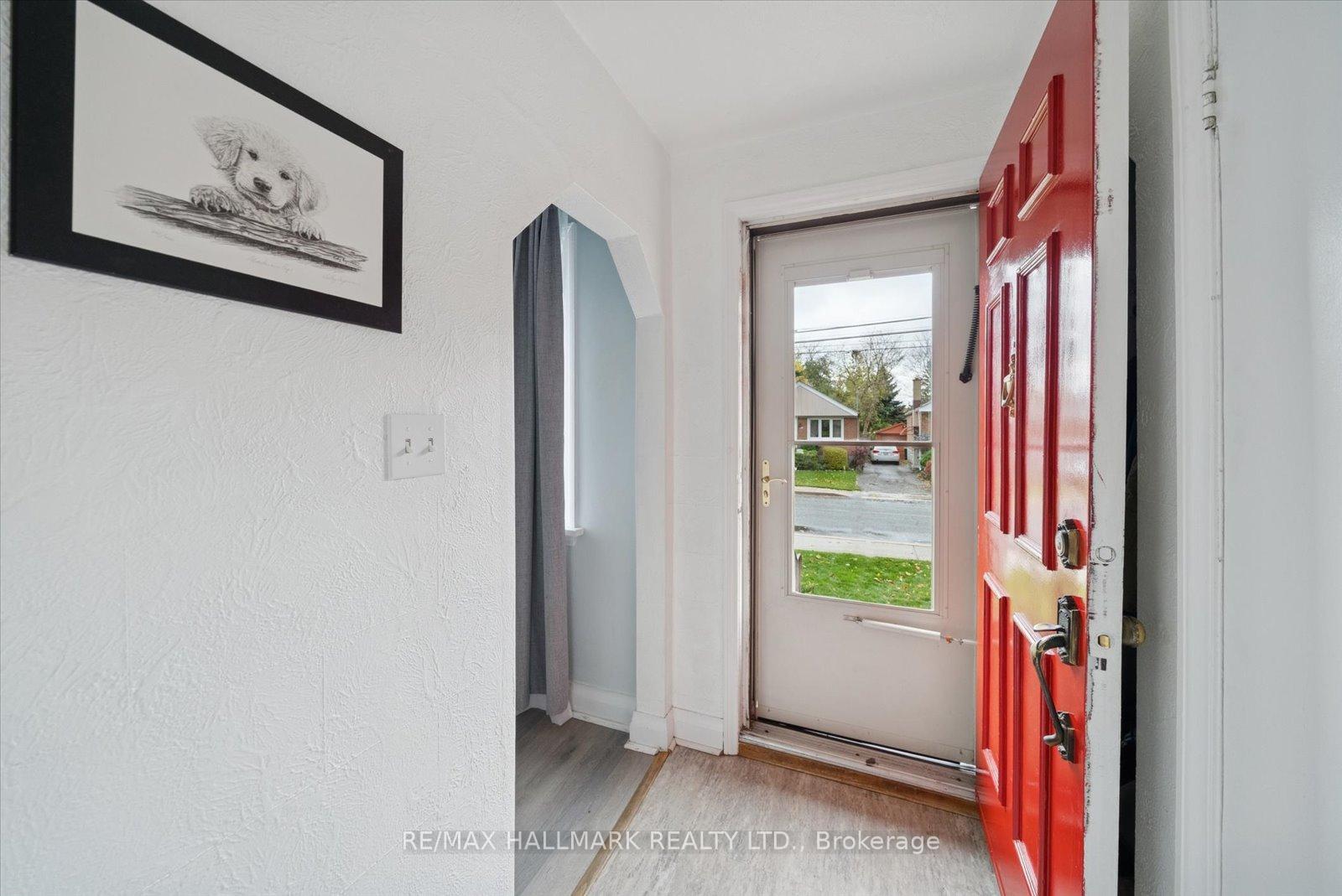 Photo 6 of 16 Park Street, Scarborough, Birchcliffe-Cliffside — HOMEH
