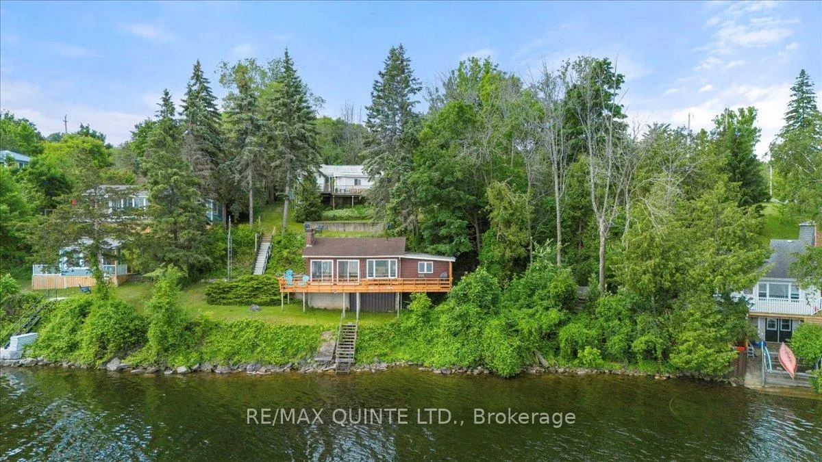 Photo 1 of 11364 Loyalist Parkway, Prince Edward County, North Marysburgh — HOMEH