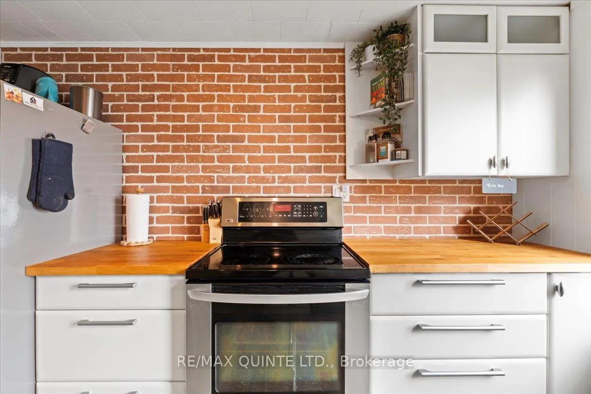 Photo 38 of 11364 Loyalist Parkway, Prince Edward County, North Marysburgh — HOMEH